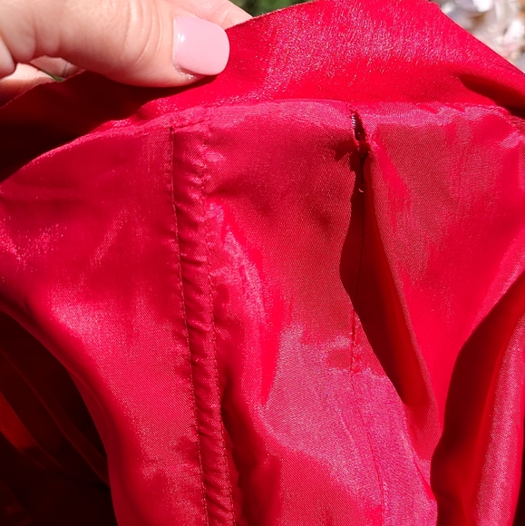 Max & Cleo strapless 🍒 red dress - Picture 9 of 9